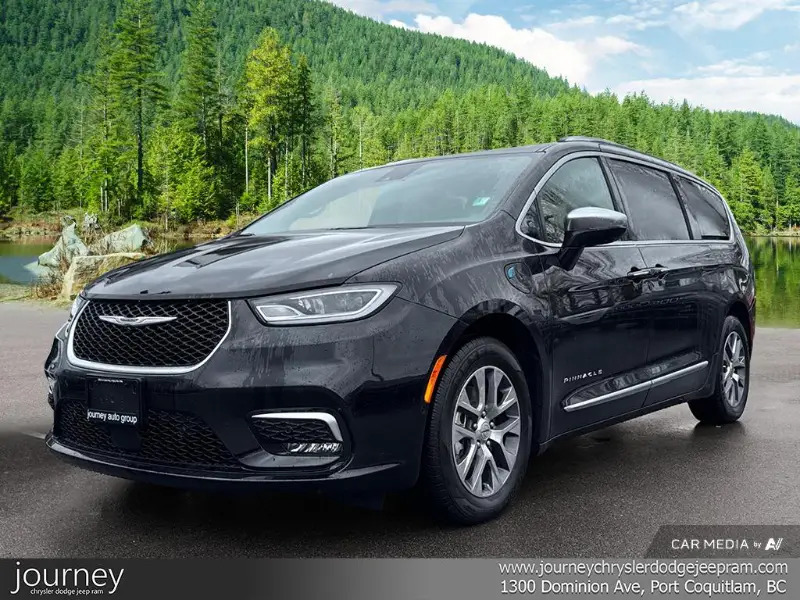 2024 Chrysler Pacifica Hybrid Pinnacle