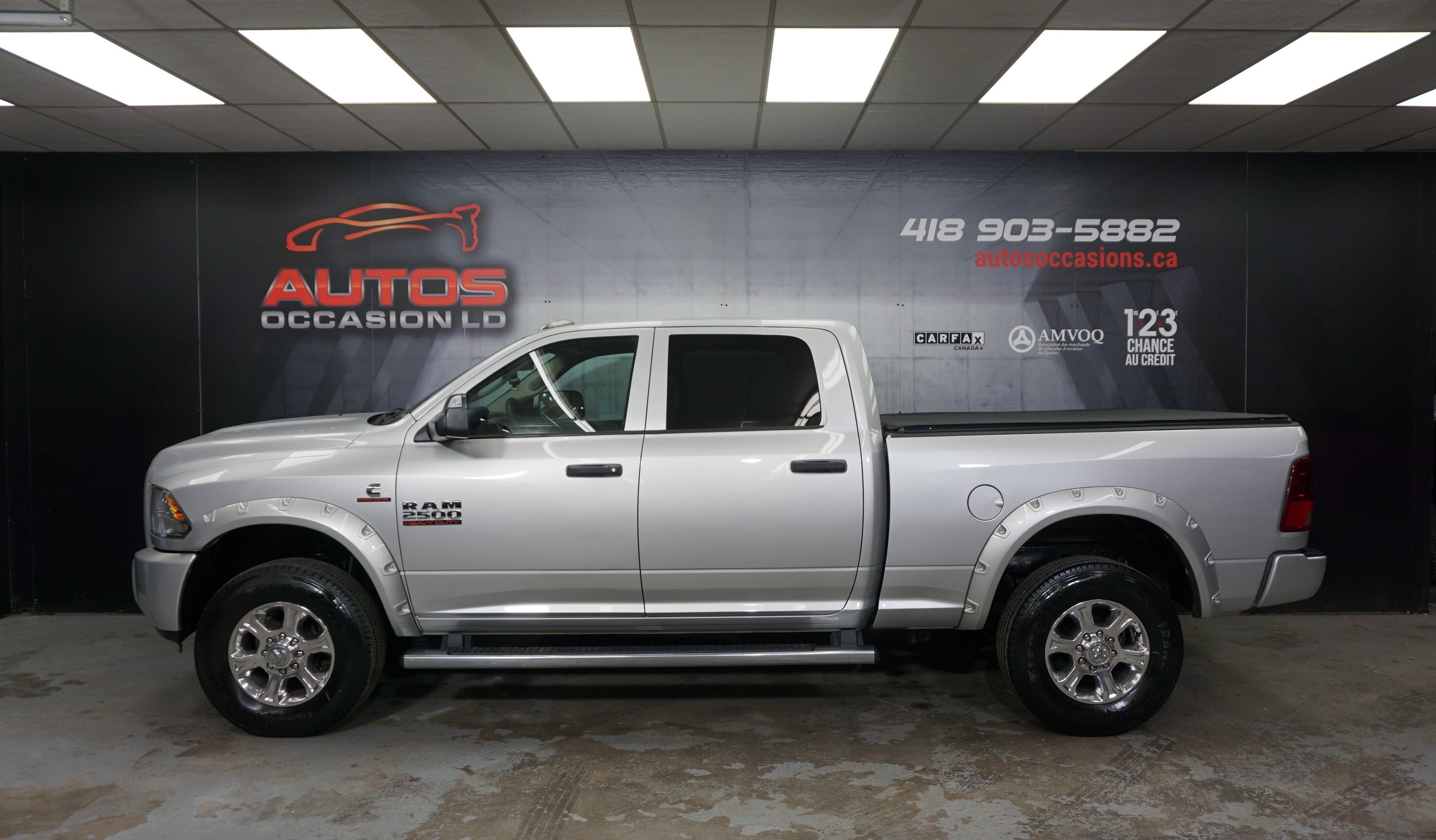 2016 Ram 2500 ST 6.7L CUMMINS CREW CAB + MAGS CAMERA 139 344 KM