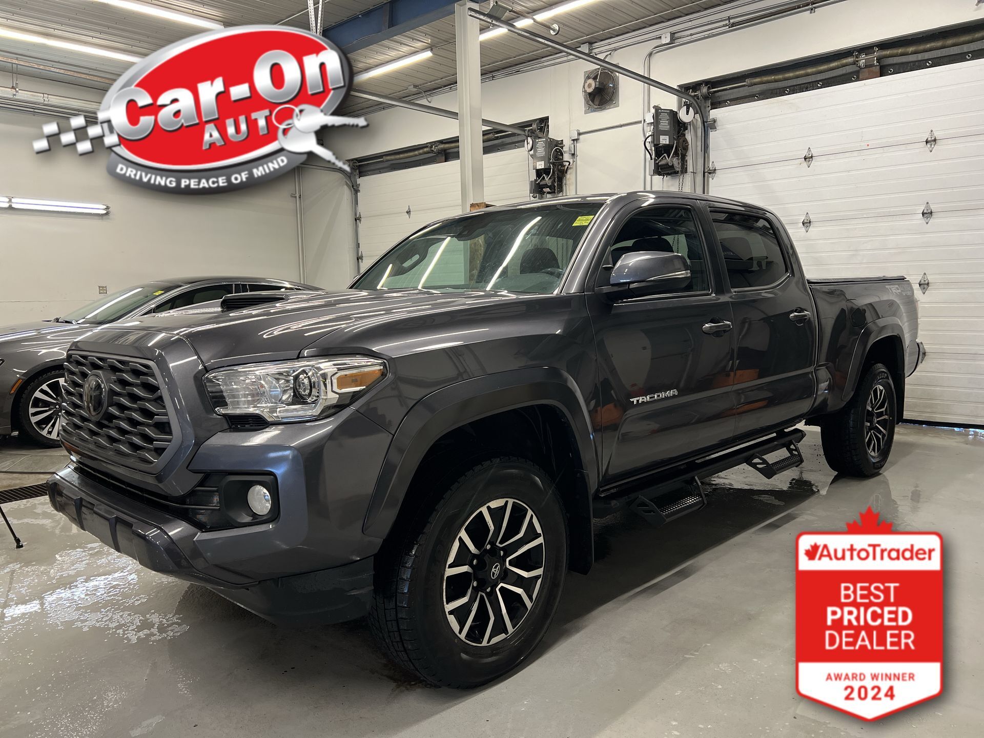 2022 Toyota Tacoma in Ottawa, ON | Car-On Auto Sales - 3TYDZ5BN1NT007349