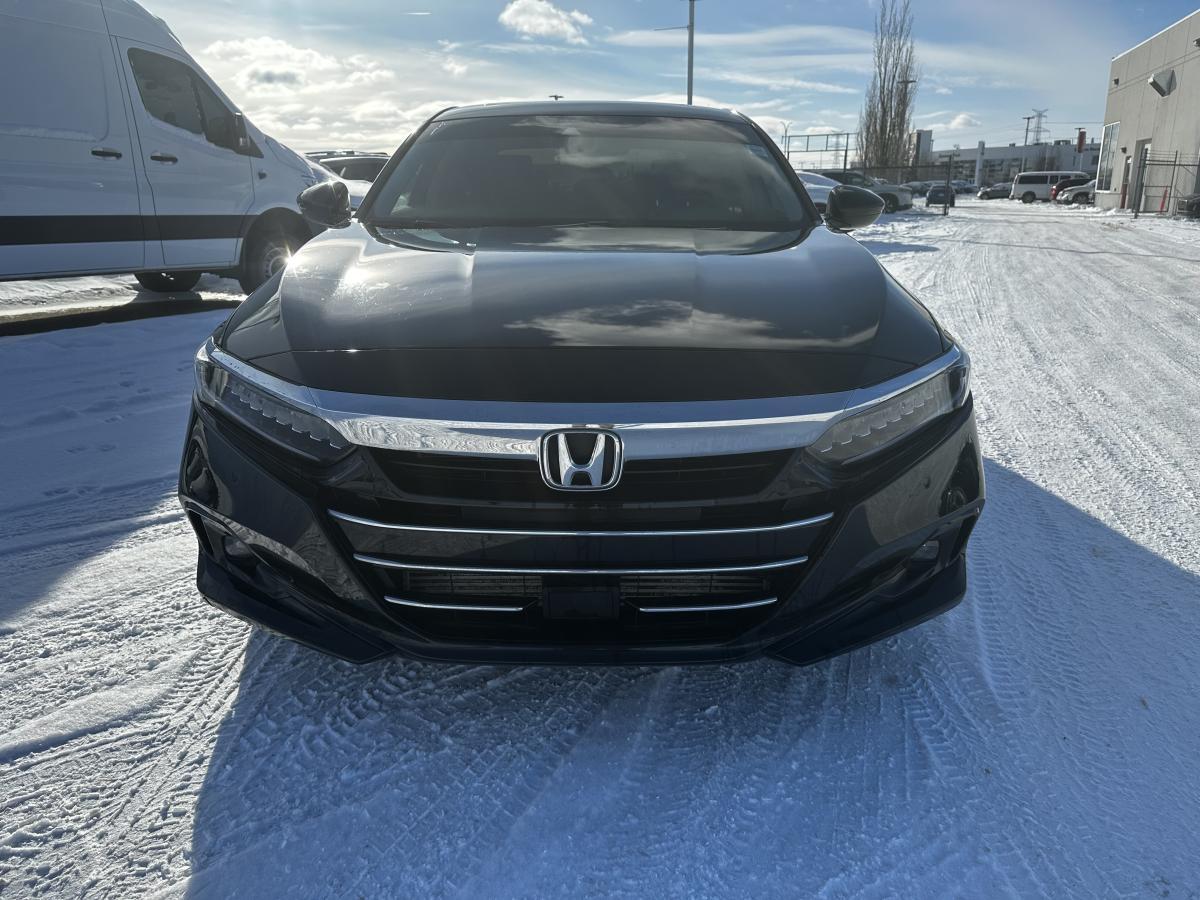 2021 Honda Accord Sedan Touring | FULLY LOADED | NAVI | SUNROOF | 1OWNER