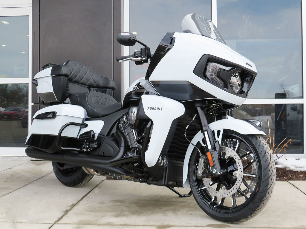 2025 Indian Motorcycles Pursuit Dark Horse 112 Ghost White Metallic Cry... 