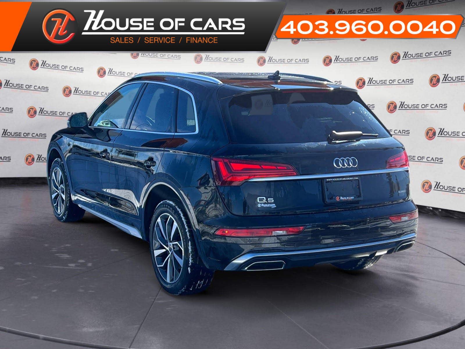 2023 Audi Q5 Progressiv 45 TFSI quattro/ PanoRoof/Leather/HAIL