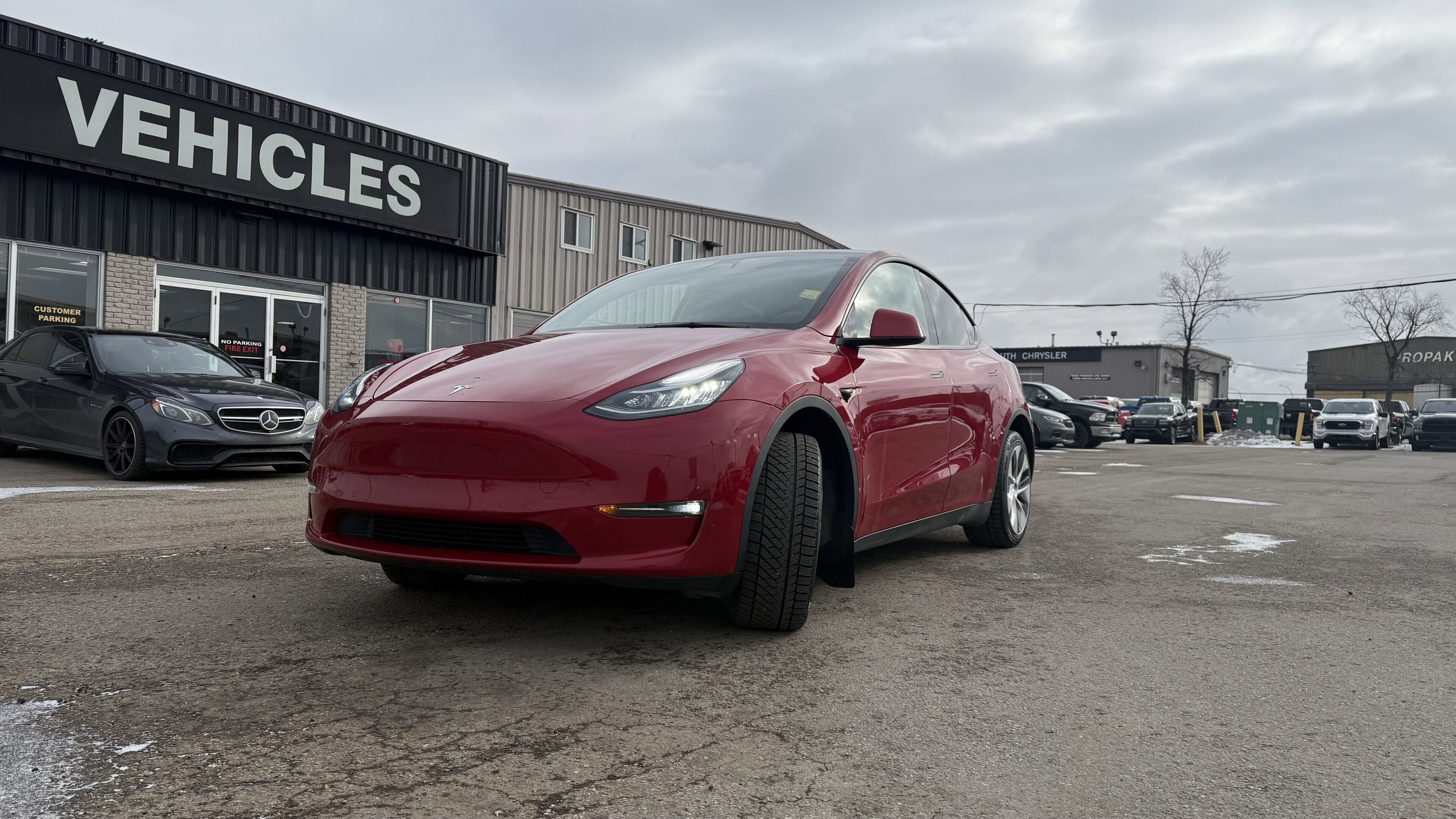 2023 Tesla Model Y Long Range