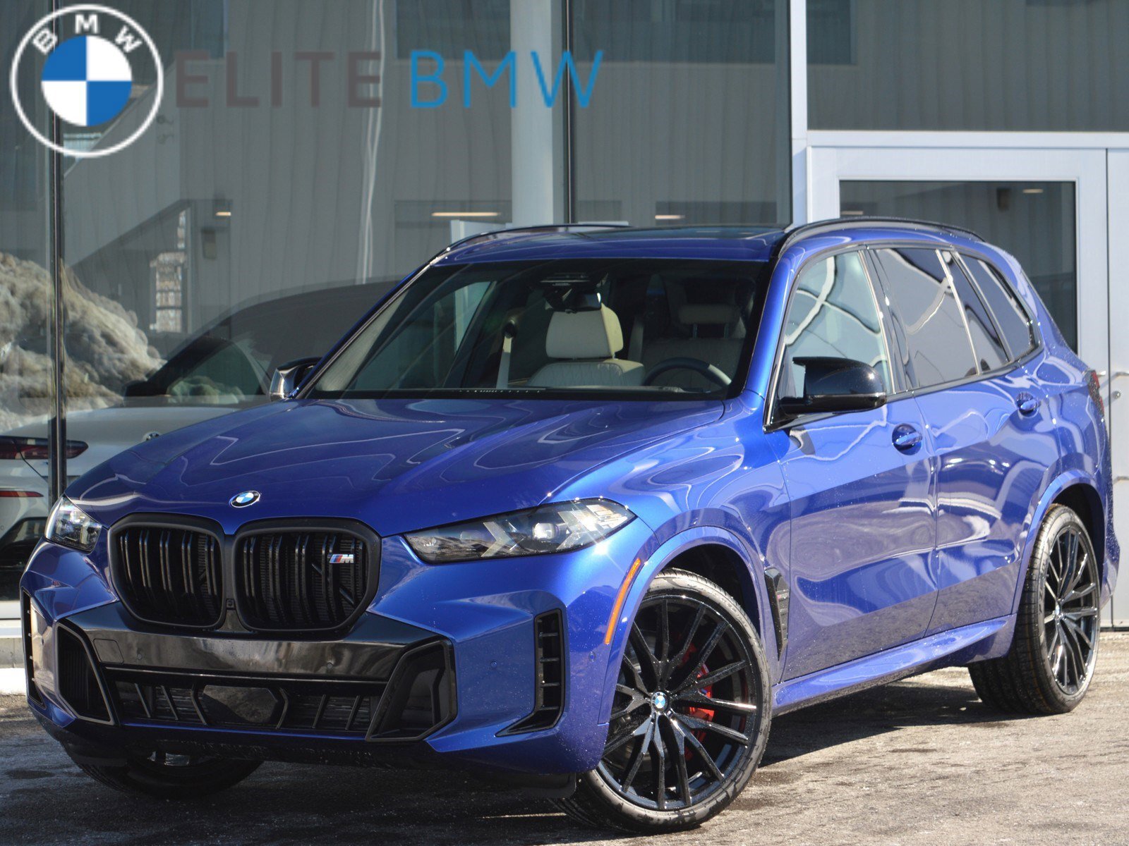 2025 BMW X5 M60i xDrive