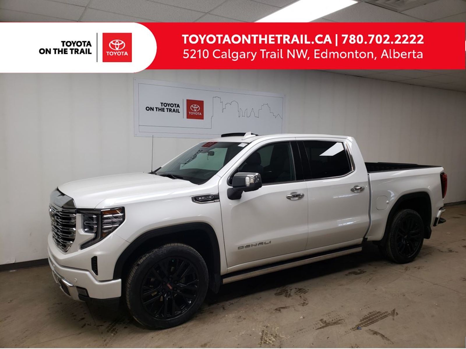 2022 GMC Sierra 1500 DENALI; 4X4, LEATHER, HEATED/COOLED SEATS, SUNROOF