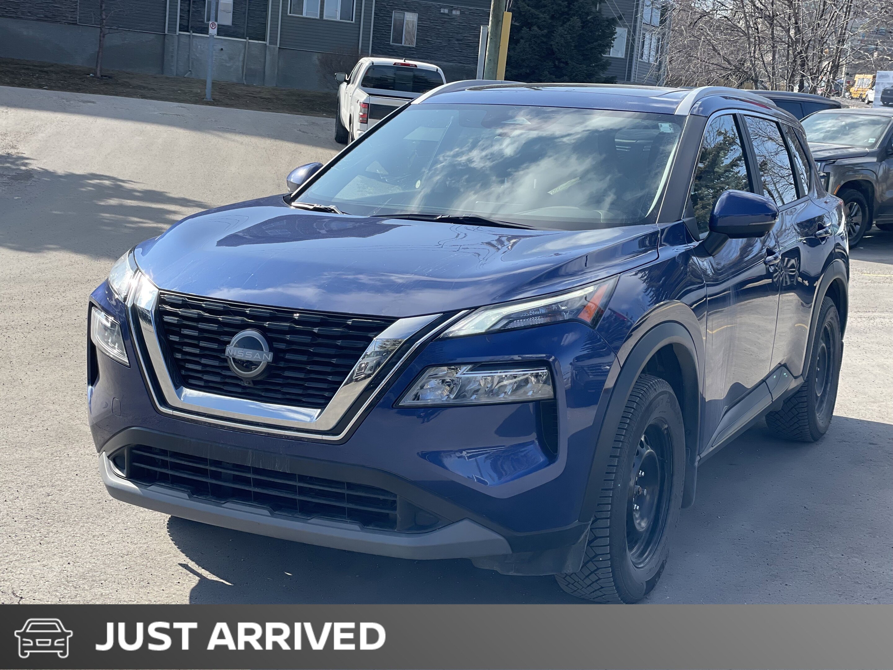 2023 Nissan Rogue SV | Winter+Summer Tires Included | One Owner | No