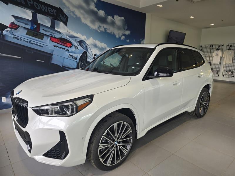 2024 BMW X1 xDrive28i Ensemble M sport * Groupe de Luxe Essent