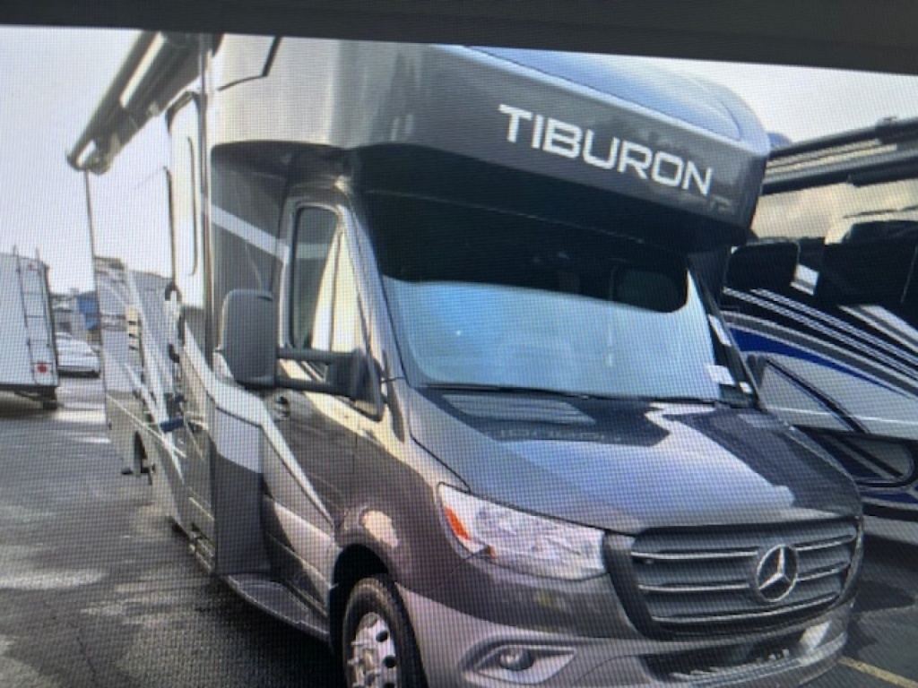 2022 Thor Motor Coach Tiburon 24TT
