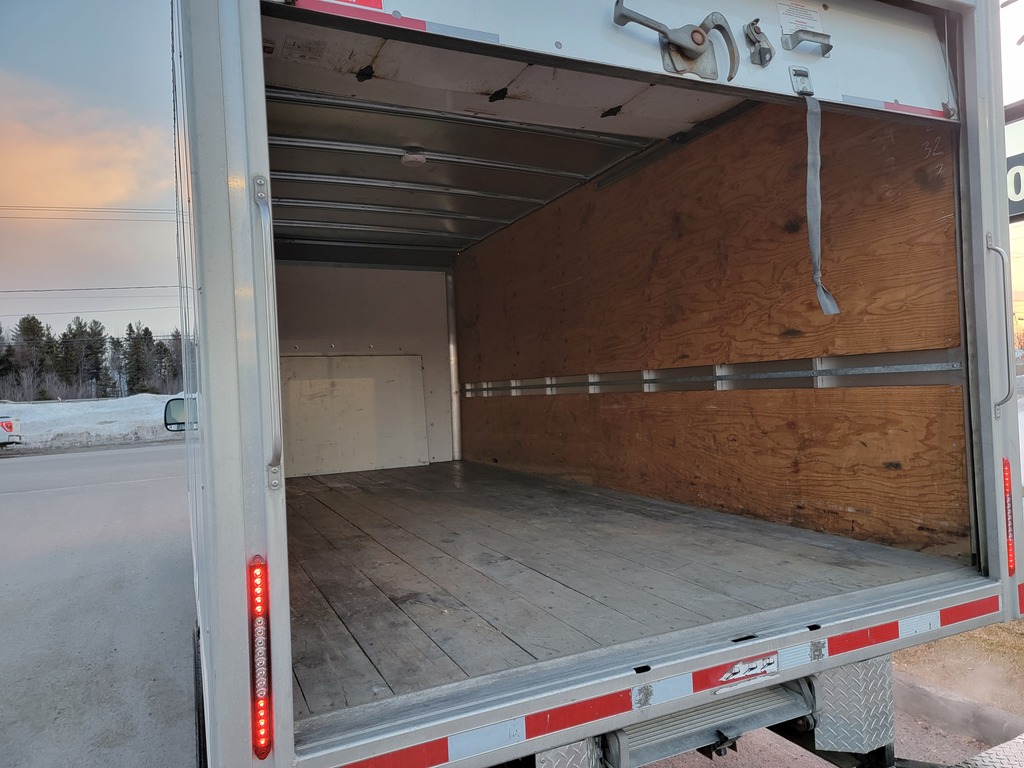Ford E-Series Cutaway 2022 Ford E-Series Cutaway 2022