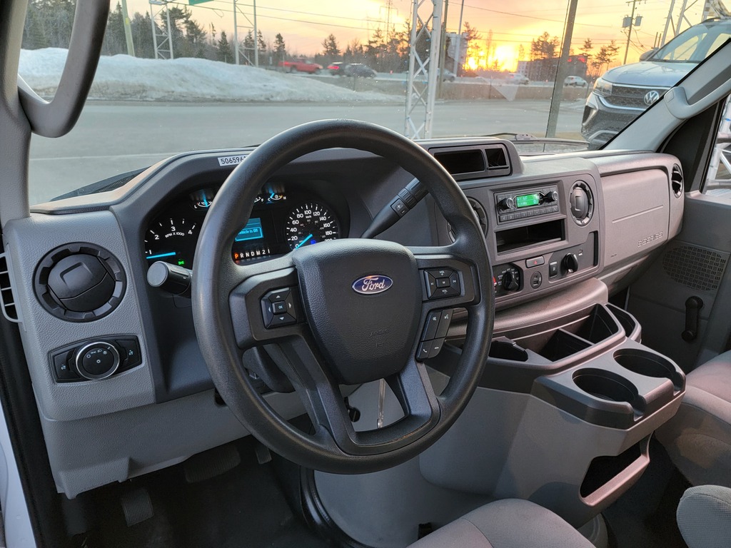 Ford E-Series Cutaway 2022 Ford E-Series Cutaway 2022