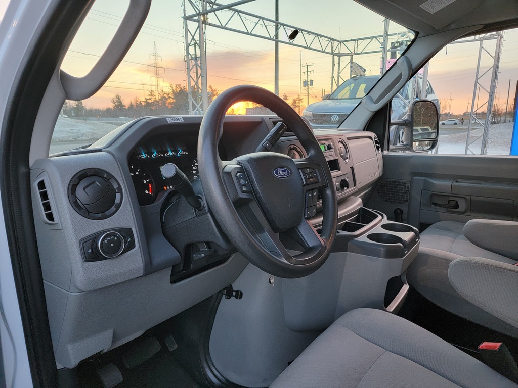 Ford E-Series Cutaway 2022 Ford E-Series Cutaway 2022