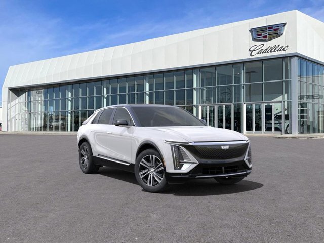 2025 Cadillac LYRIQ Luxury 2