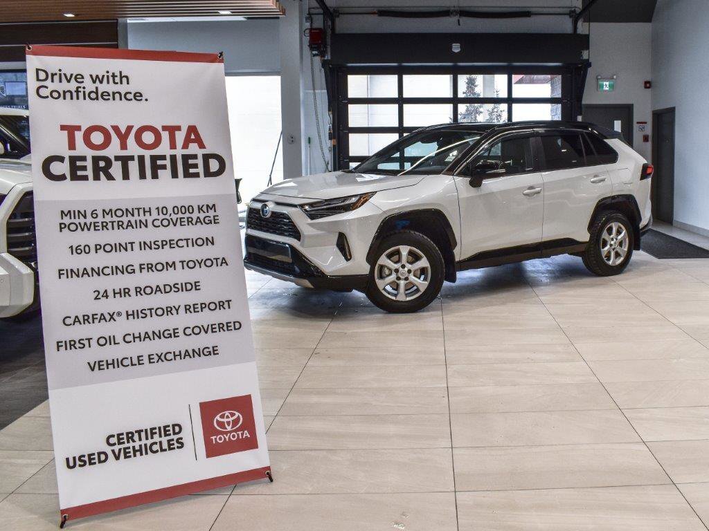 2024 Toyota RAV4 XSE