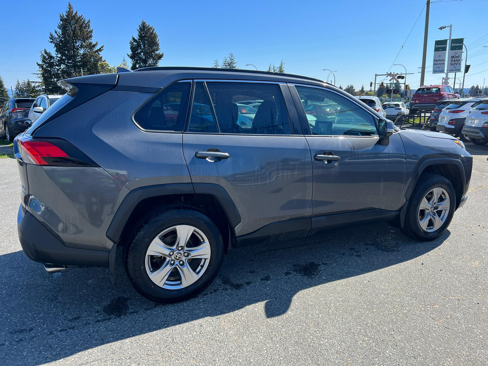 2022 Toyota RAV4 XLE/CLOTH