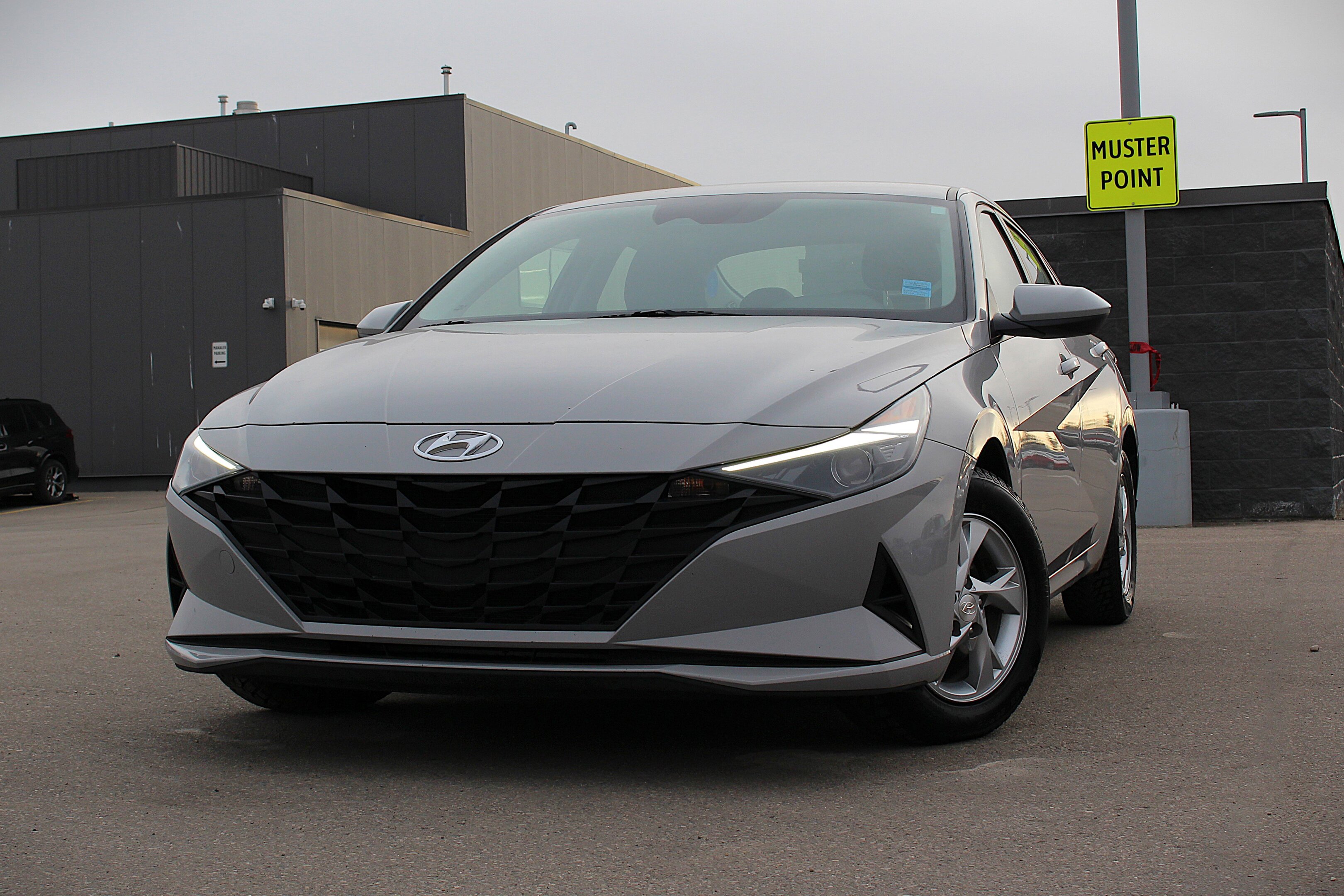 2022 Hyundai Elantra Essential