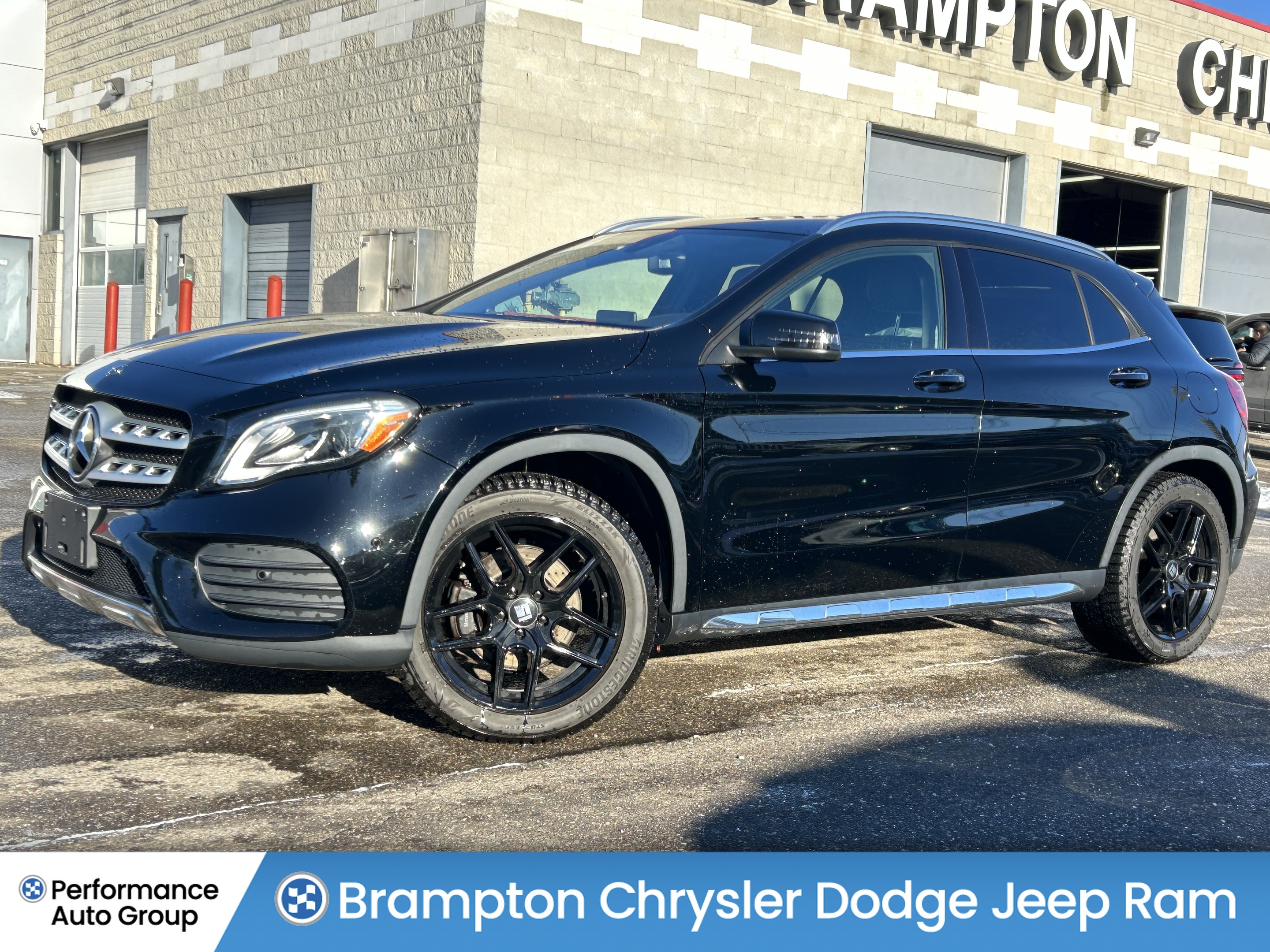 2018 Mercedes-Benz GLA 250 4MATIC SUV*Heated Seats*Nav*2 Sets of Wheels