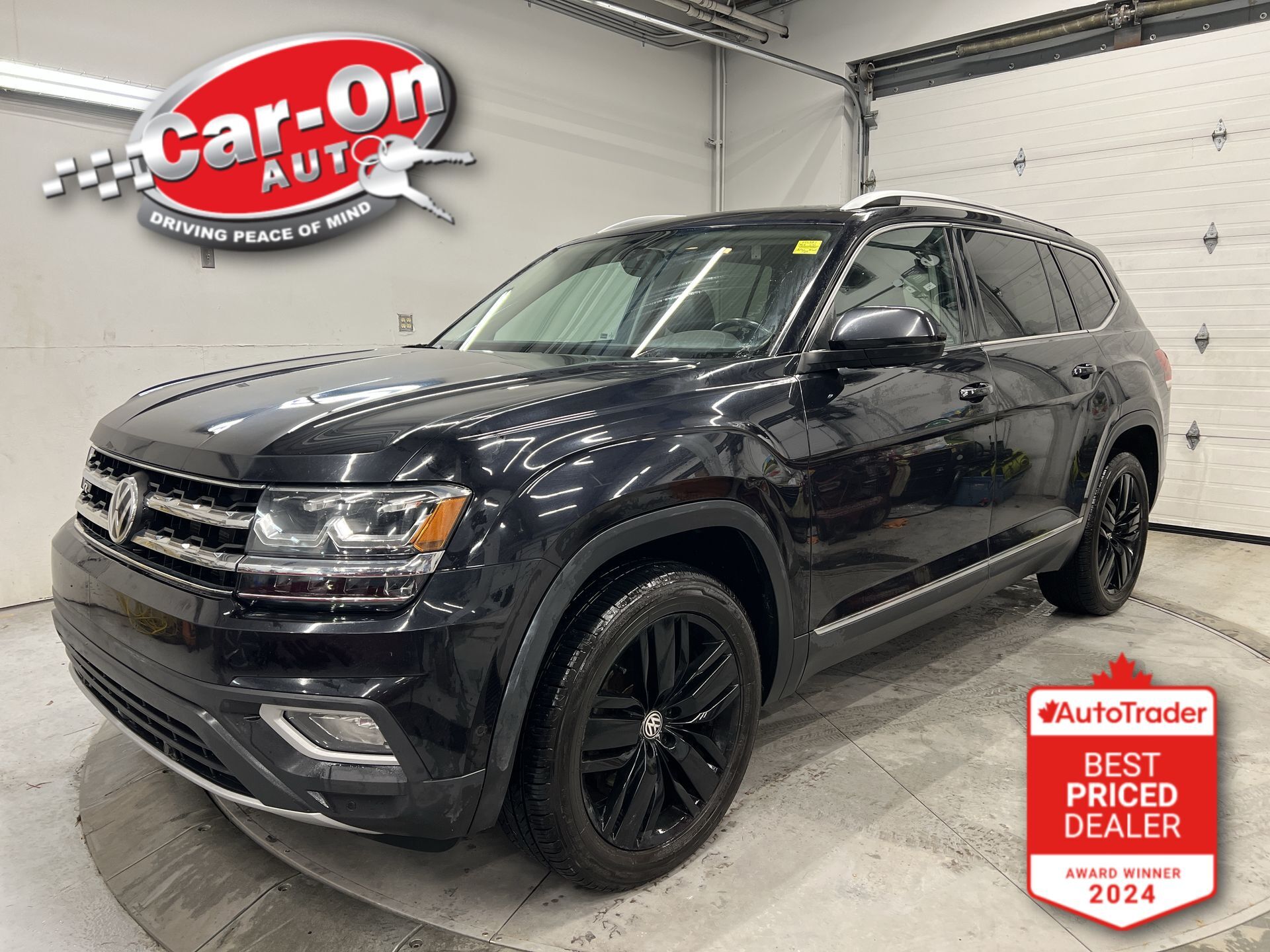 2018 Volkswagen Atlas EXECLINE R-LINE AWD | PANO ROOF |LEATHER|6-PASS