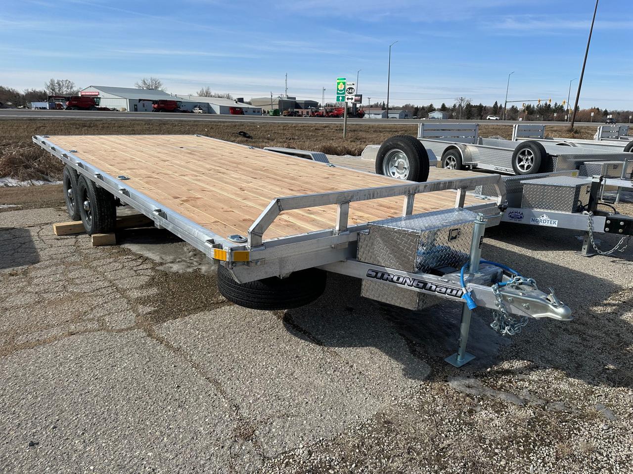 2025 Stronghaul Trailer 8.5 x 20' Stronghaul Deck Over