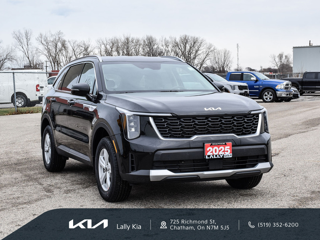 2025 Kia Sorento AWD | LX | DEMO