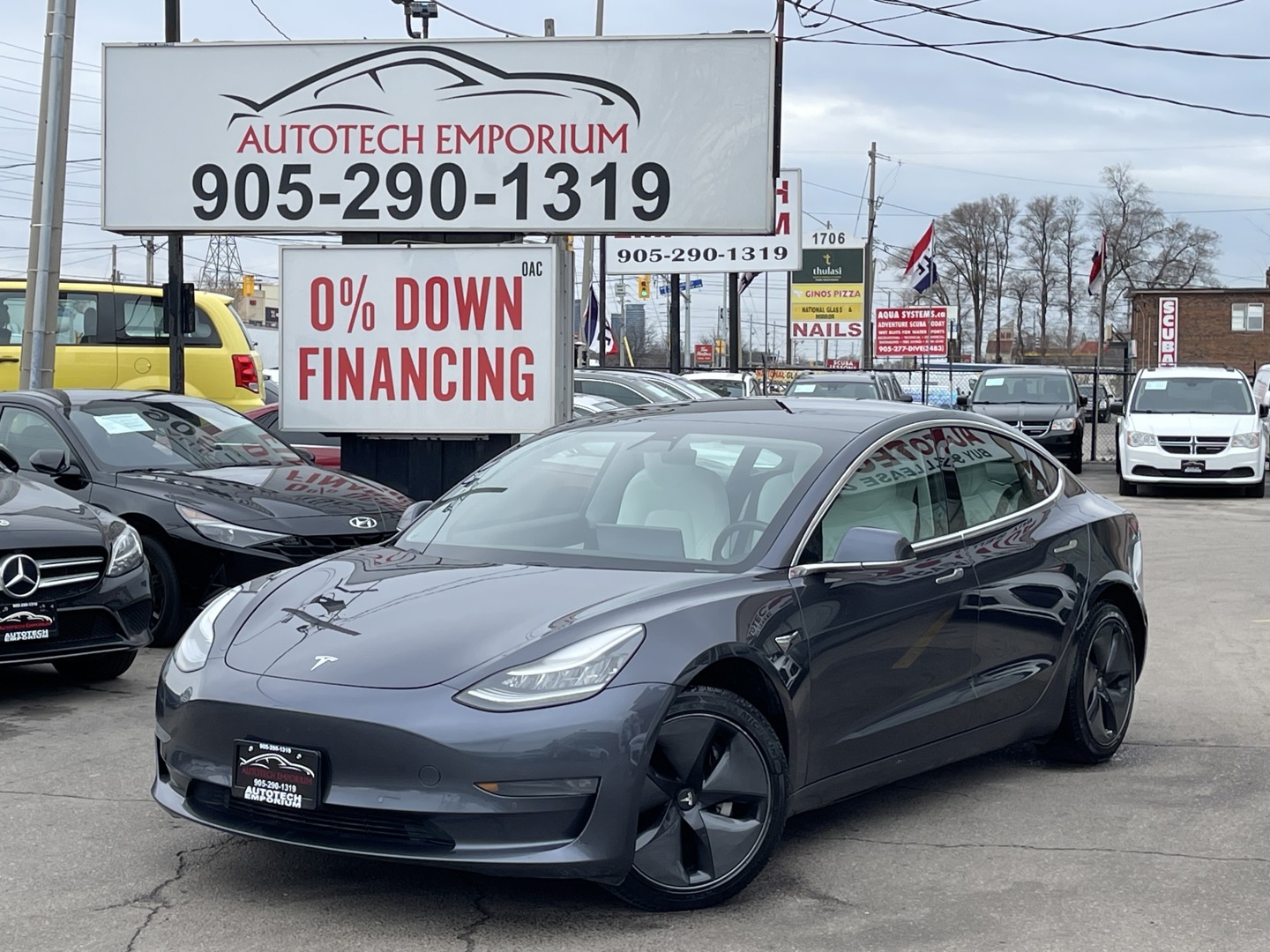 2019 Tesla Model 3 Long Range AWD / Autopilot / Leather / Pano Roof
