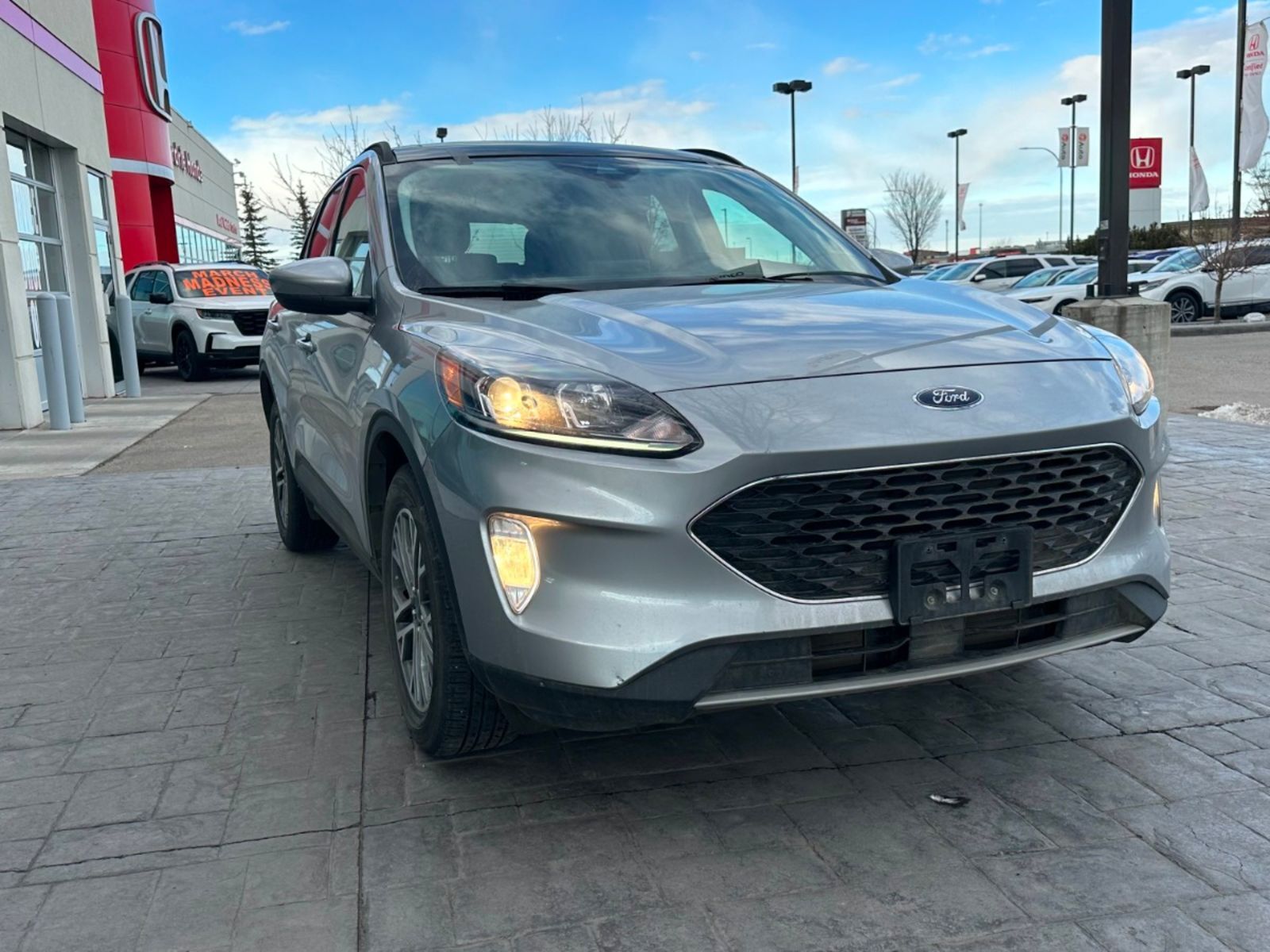 2022 Ford Escape SEL: No Accidents, Leather, Sunroof, AWD, Fully Lo