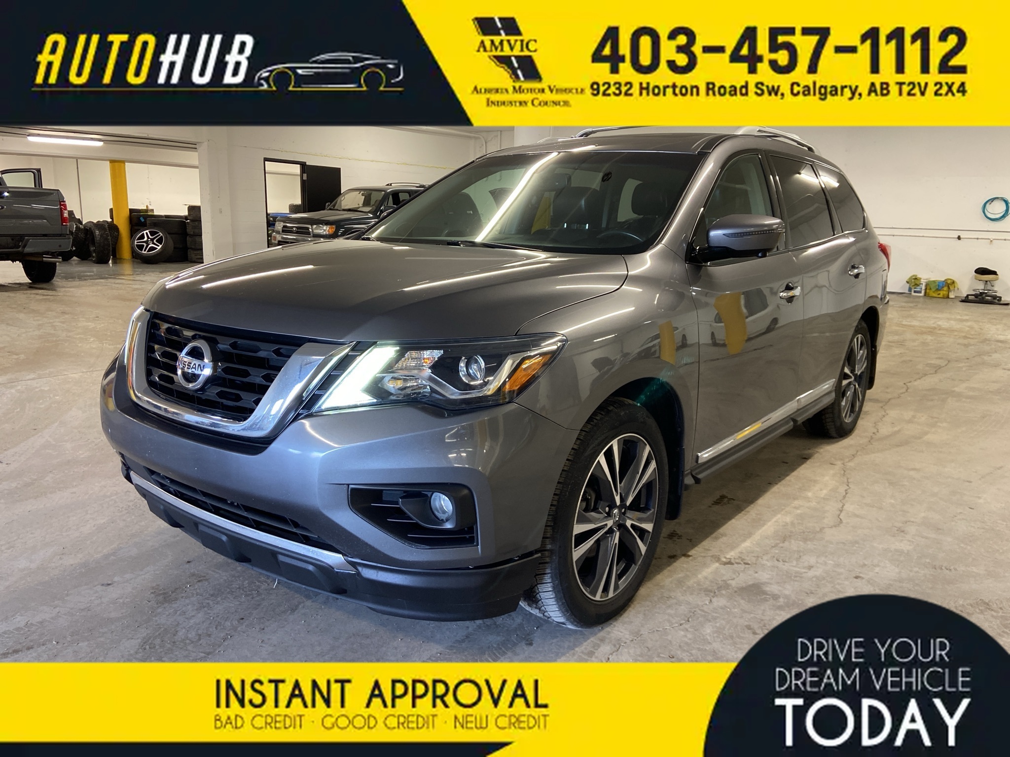 2017 Nissan Pathfinder Platinum PANO ROOF DVD 