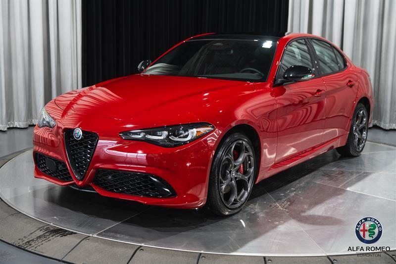 2025 Alfa Romeo Giulia Tributo Italiano