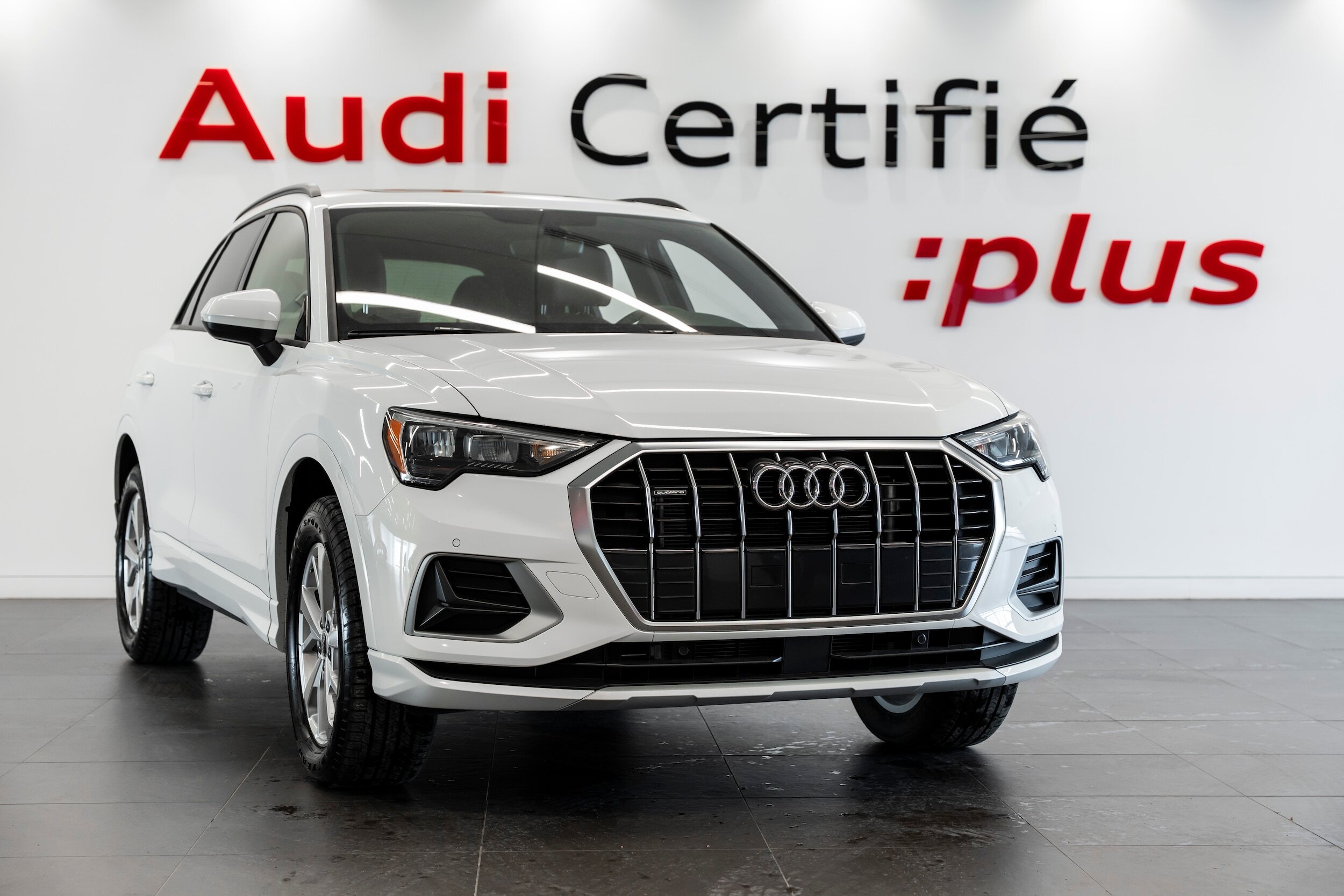 2024 Audi Q3 40 Komfort