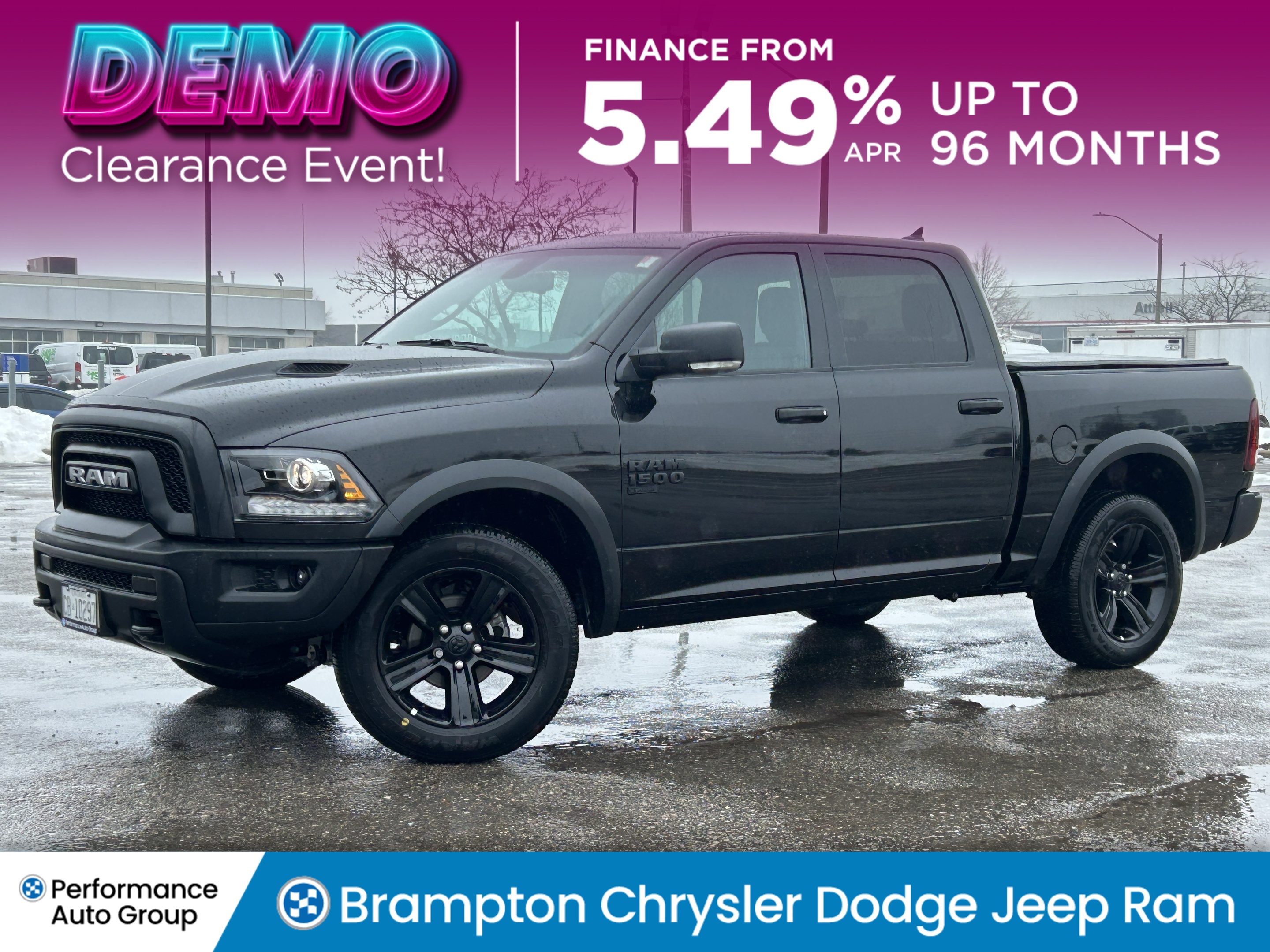 2024 Ram 1500 Classic Warlock 4x4 Crew Cab*DEMO UNIT*LOW KMs*