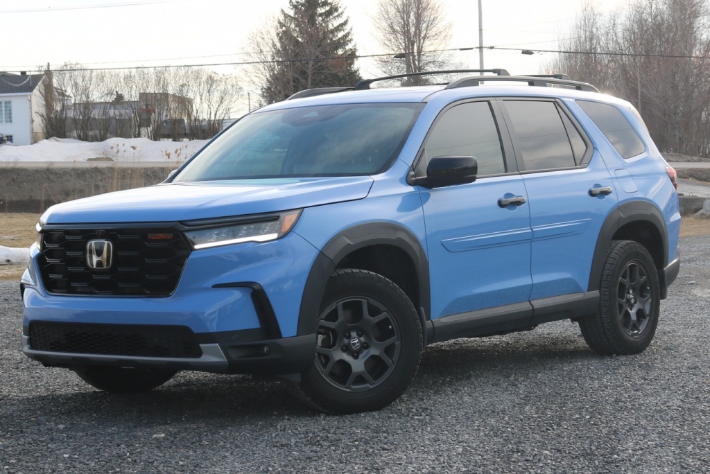 2023 Honda Pilot TrailSport AWD