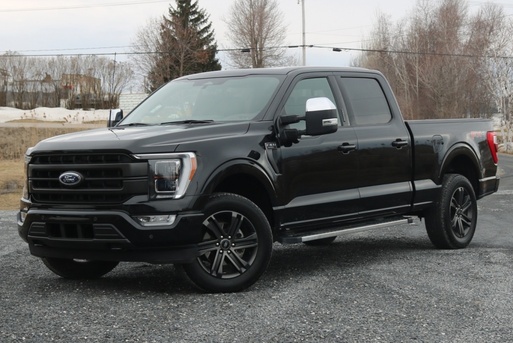 2022 Ford F-150 Lariat Sport FX4 (V8 5.0L)