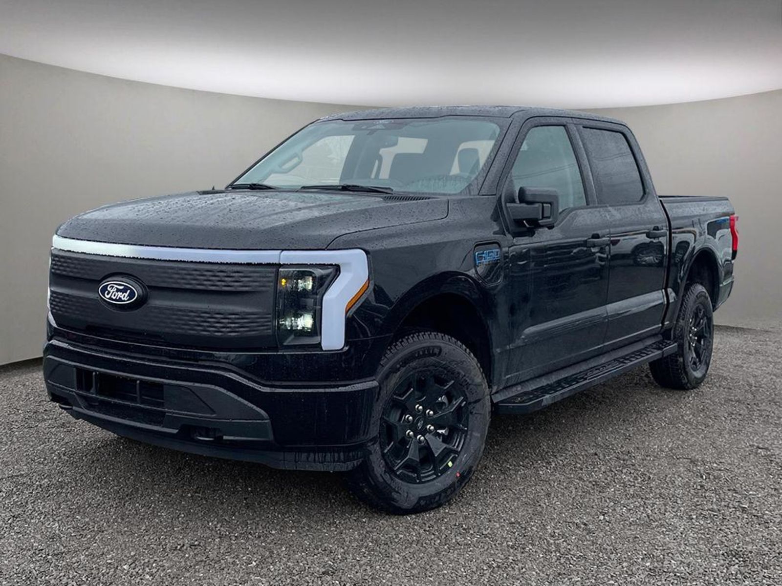 2025 Ford F-150 Lightning XLT - MAX TRAILER TOW PACKAGE