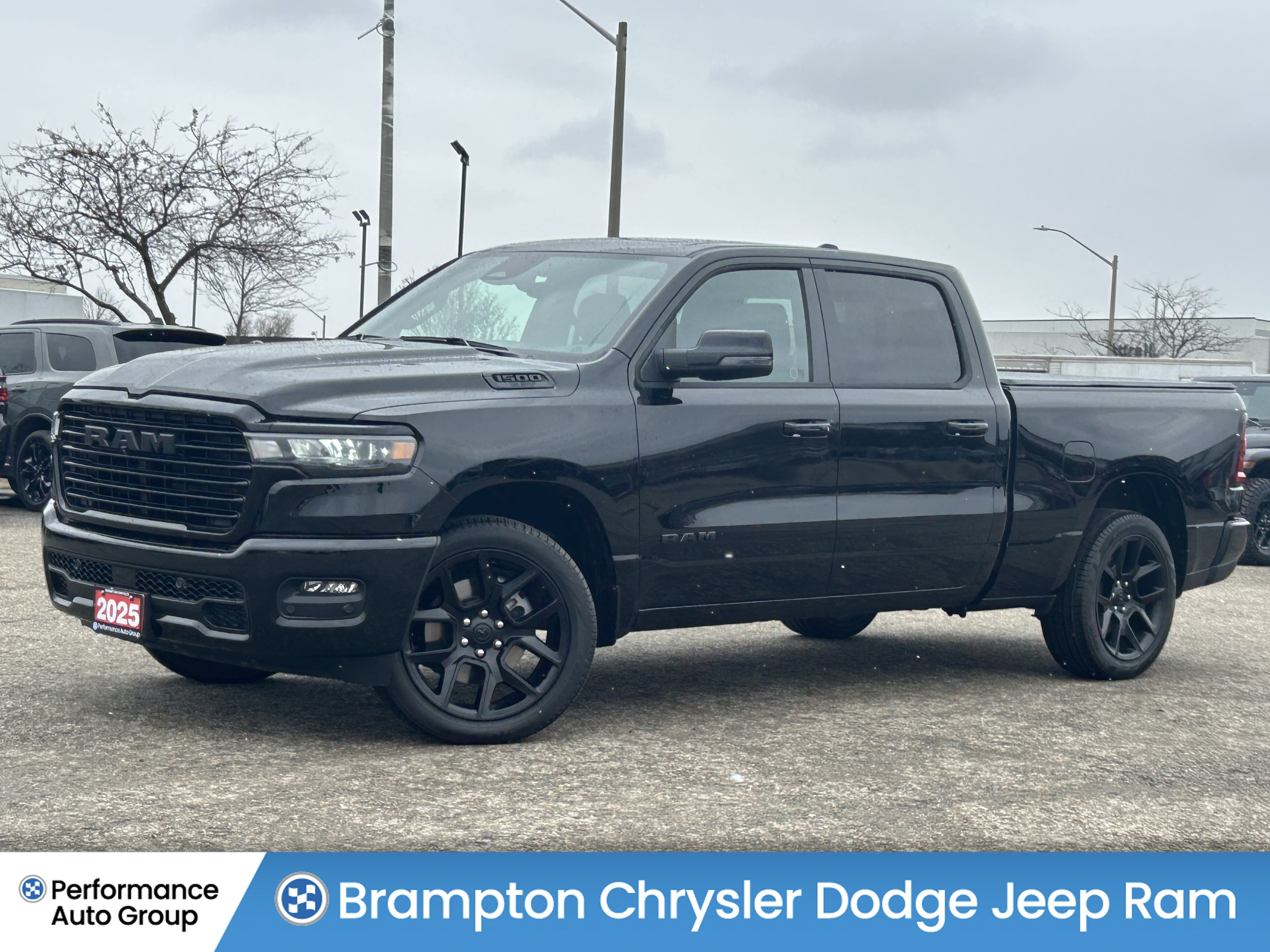 2025 Ram 1500 Sport 4x4 Crew Cab*Long Box*Just 924 KMs*Pano Roof