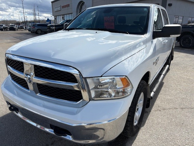 2022 Ram 1500 SLT CREW CAB,HEMI,NO ACCIDENTS,REMOTE START!