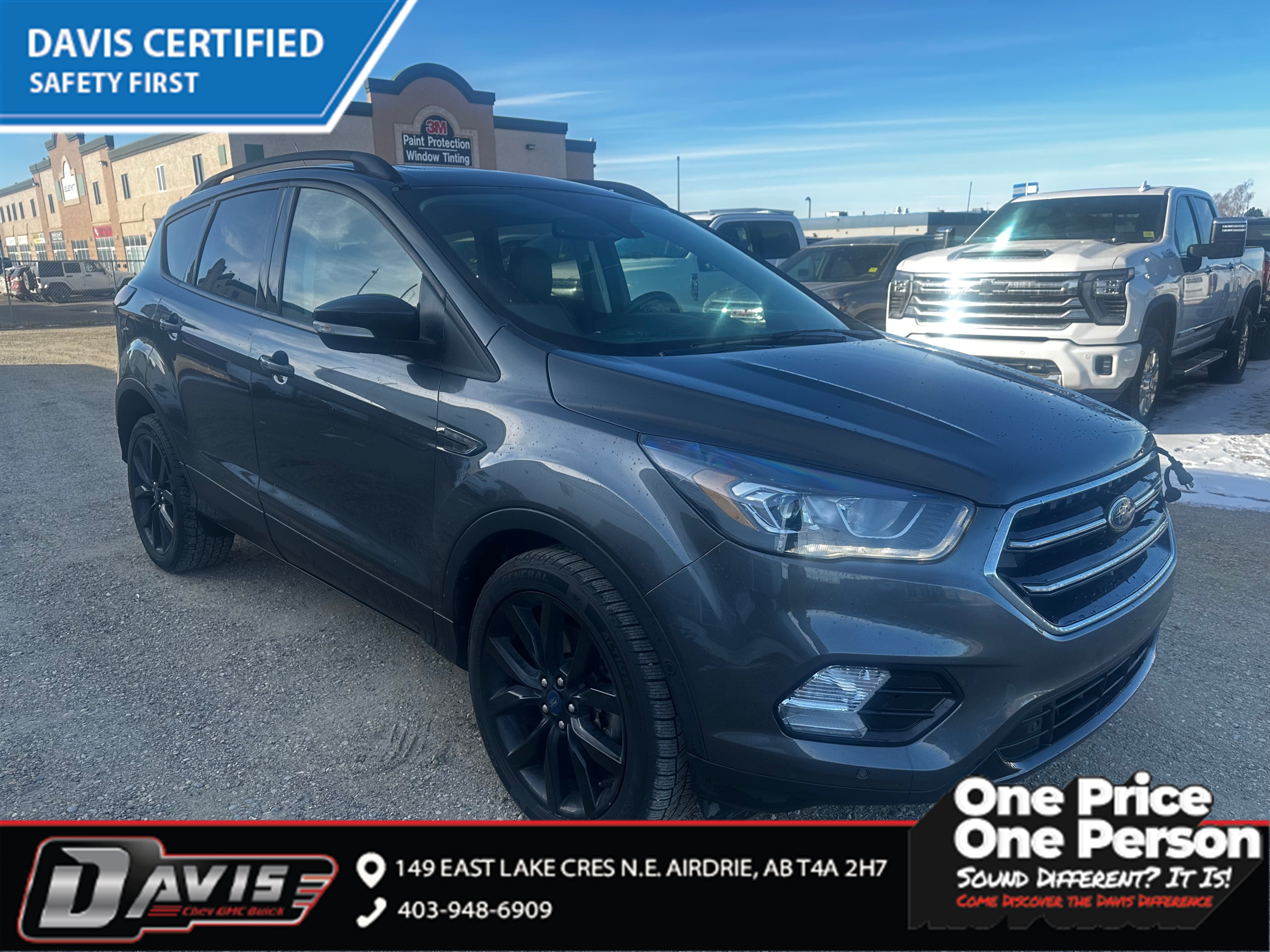 2019 Ford Escape Titanium SOFT-TOUCH MATERIALS | BLUETOOTH HANDS-FR