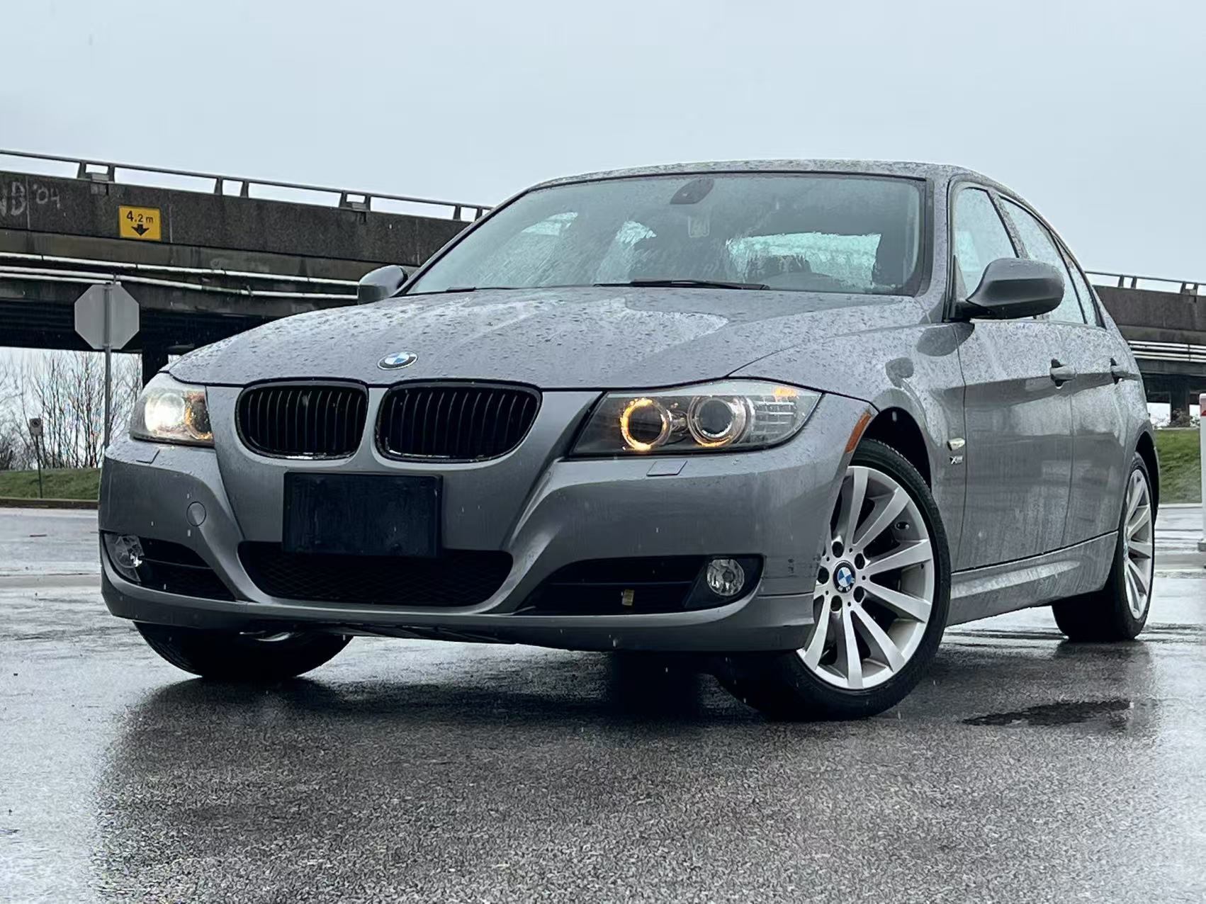 2011 BMW 3 Series 328i xDrive AWD/ CLEAN TITLE/ BC LOCAL/ LOW KM