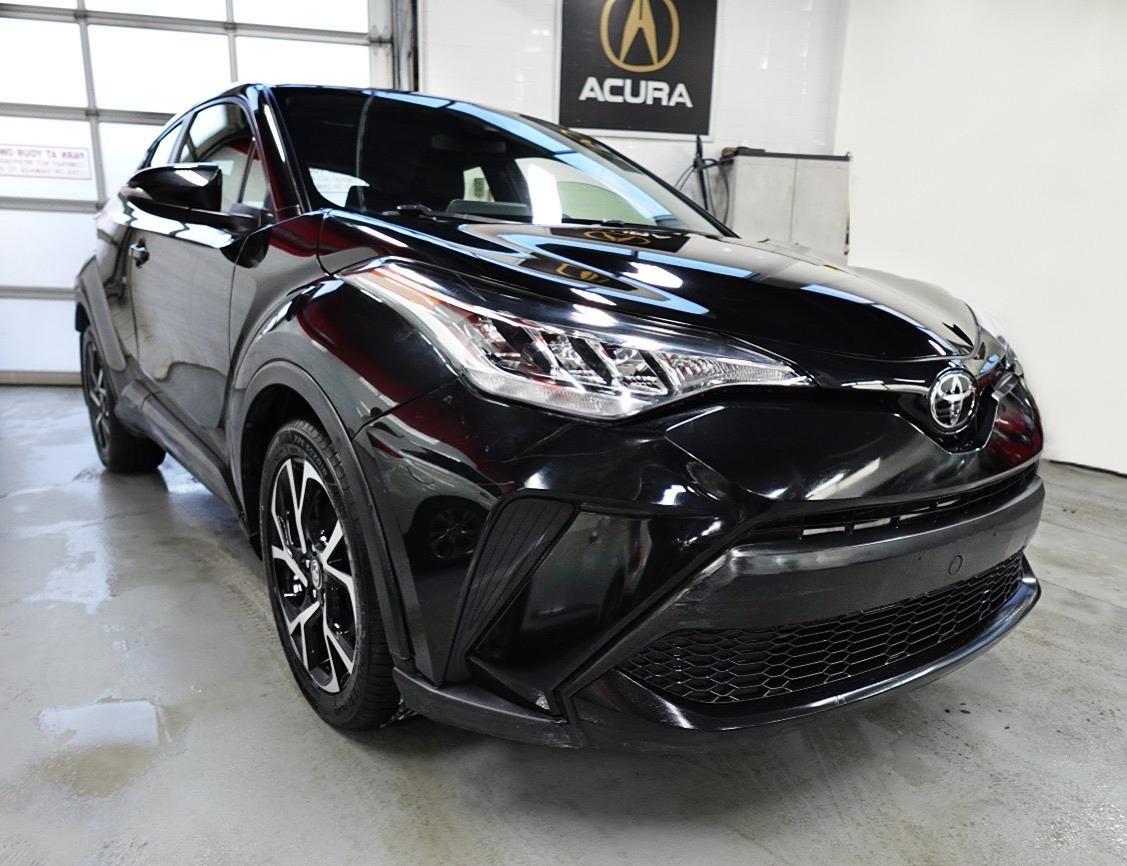 2020 Toyota C-HR XLE MODEL. BACK CAM,0 CLAIM.10 CH-R IN STOCK