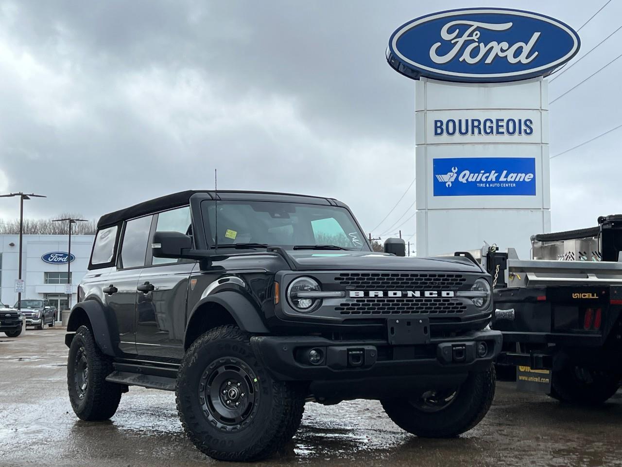 2025 Ford Bronco Badlands *SASQUATCH PKG, LEATHER SEATS, G.O.A.T. M