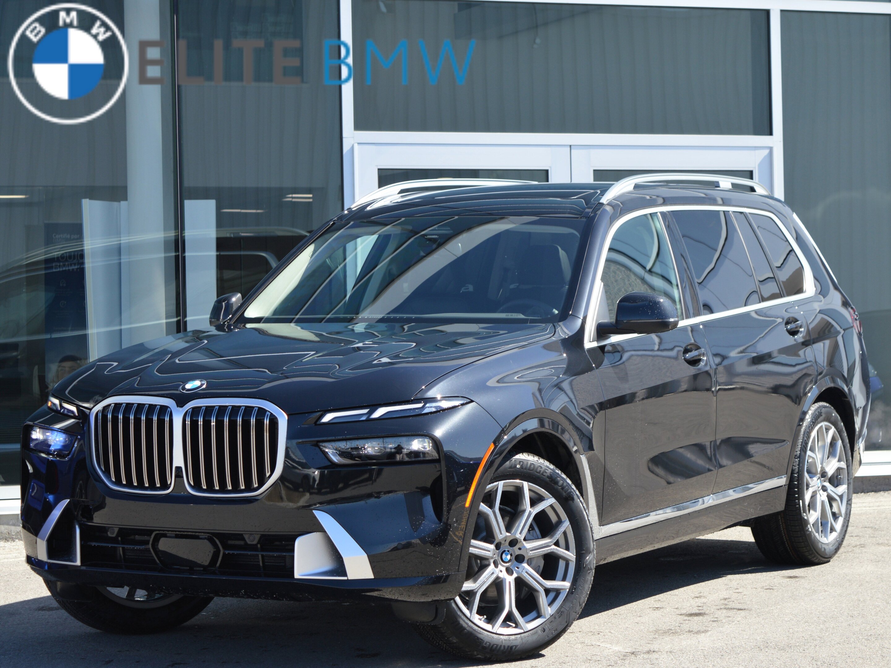 2025 BMW X7 xDrive40i