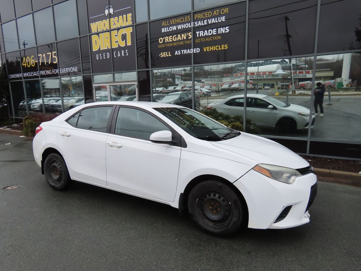 2015 Toyota Corolla LE COMES WITH EXTRA SET OF TIRES