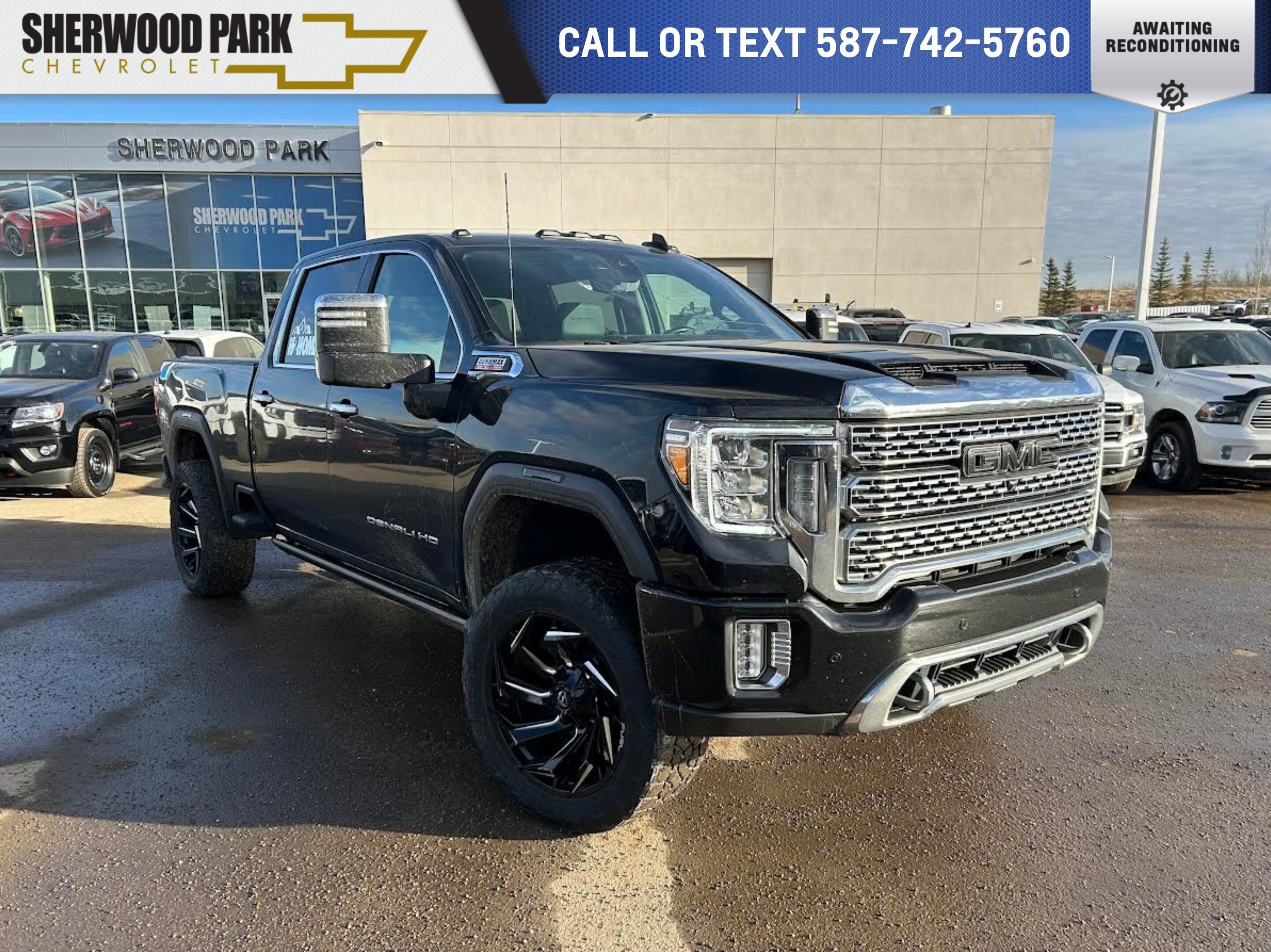 2022 GMC SIERRA 2500HD Denali 6.6L Black Diamond Edition