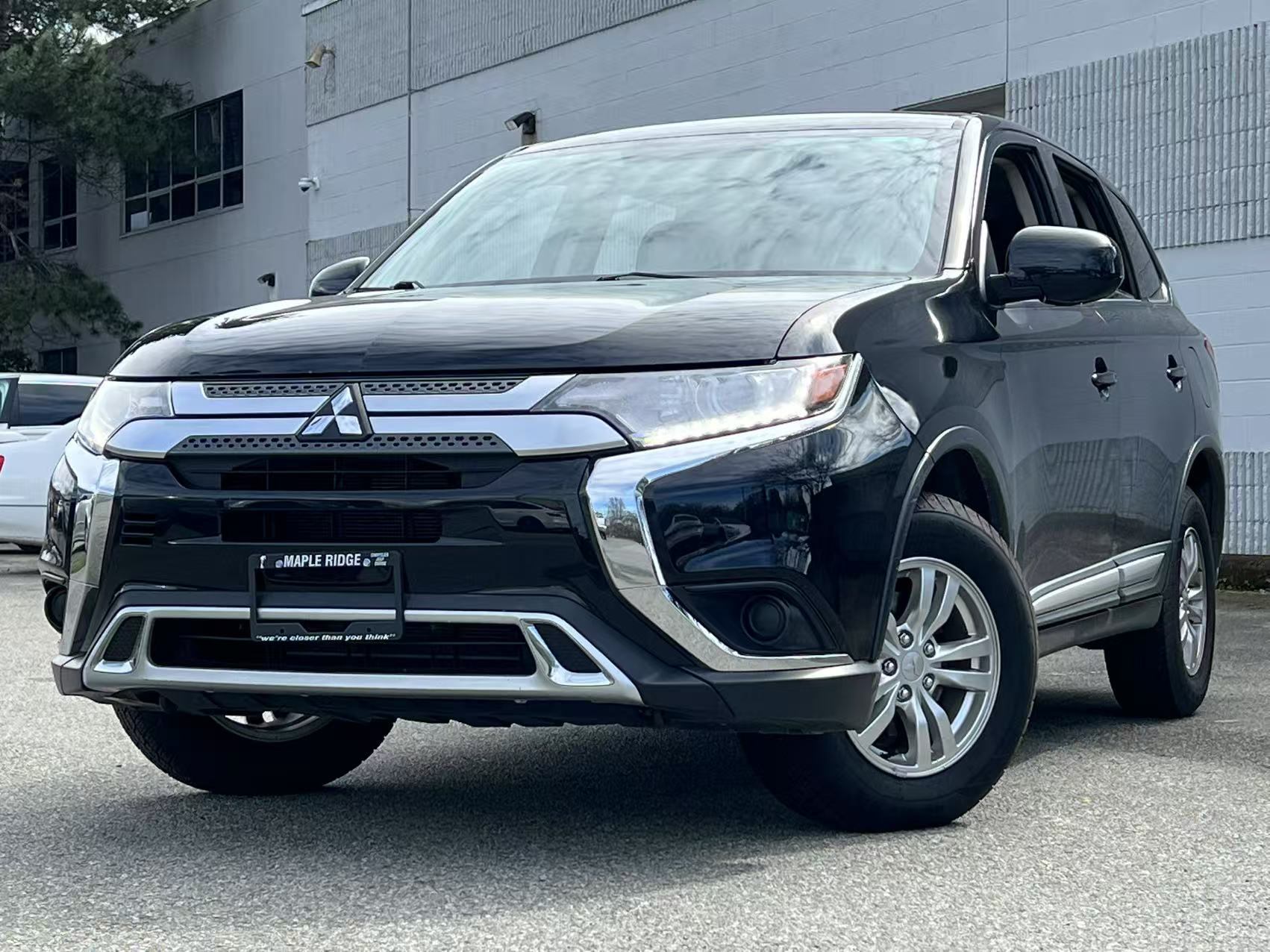 2019 Mitsubishi Outlander ES AWC/ CLEAN TITLE/ BC LOCAL