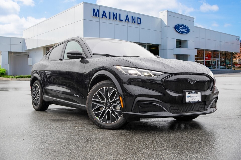 2024 Ford Mustang Mach-E Premium 300A | STANDARD RANGE, GLASS ROOF, MOBILE 