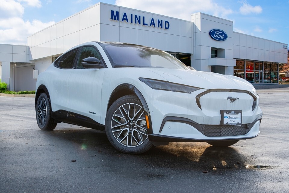 2024 Ford Mustang Mach-E Premium 300A | STD RANGE, GLASS ROOF, INT. PROTECT