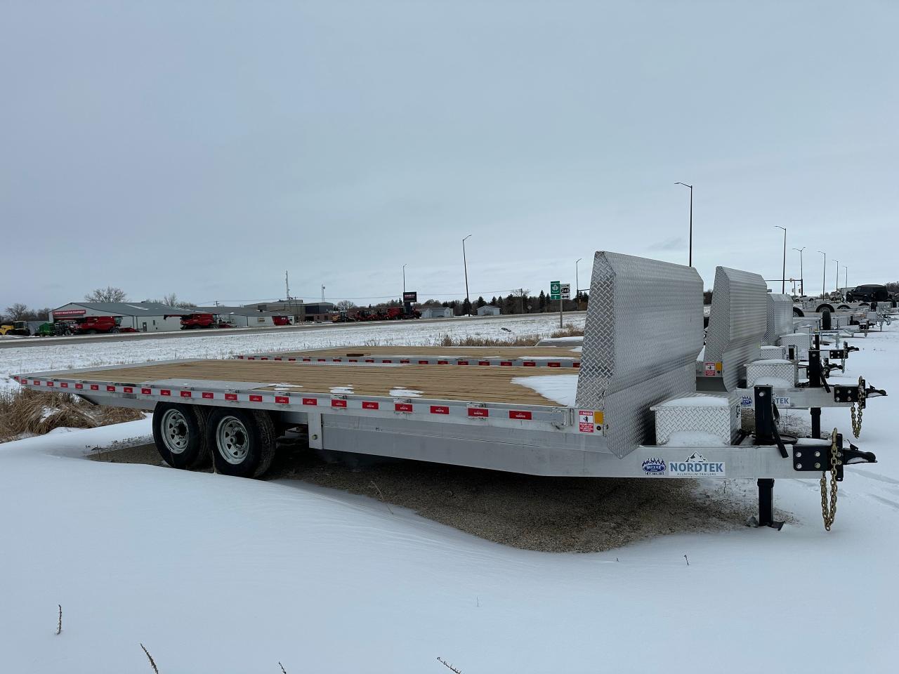 2025 Nordtek Deck Over Tilt 24' Nordtek Tilt Deck