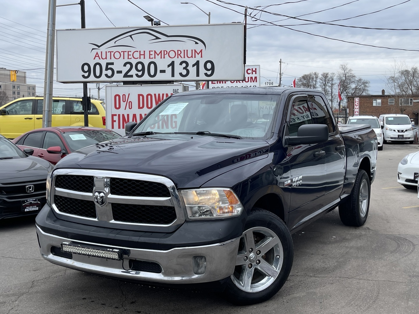 2018 Ram 1500 ST QUAD CAB 5.7 HEMI 4x4 6'4 BOX / Reverse Camera