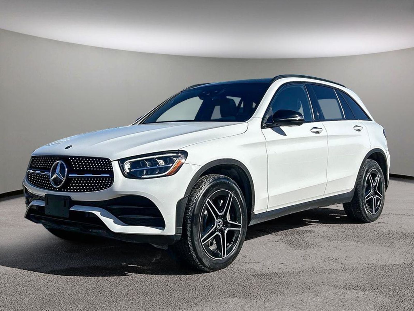 2020 Mercedes-Benz GLC GLC 300 | AWD | Bluetooth | Backup Camera |