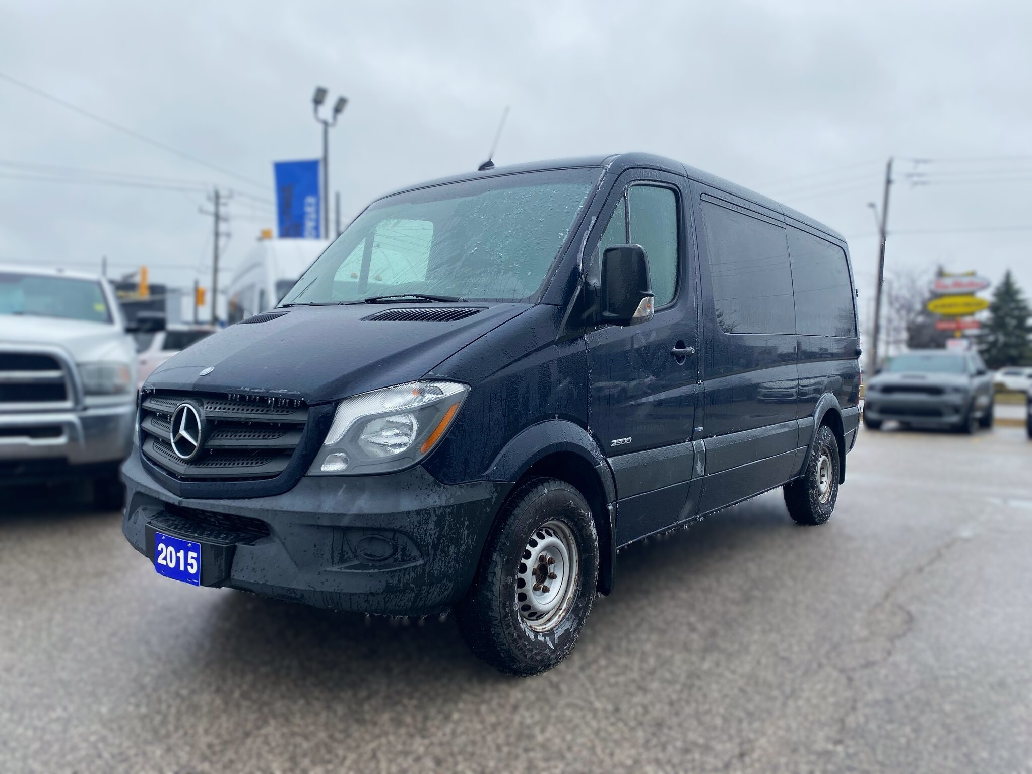 2015 Mercedes-Benz Sprinter 2500 12 Passenger
