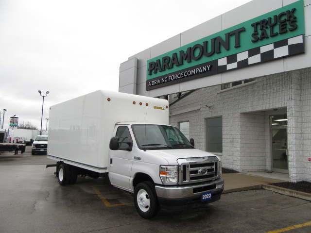 2022 Ford E-450 GAS 16 FT ALUMINUM CUBE BOX & RAMP