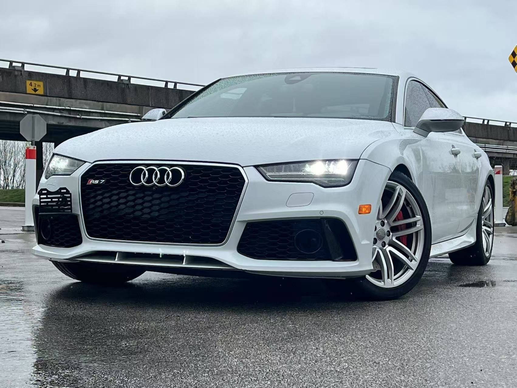 2017 Audi RS 7 4dr Sdn